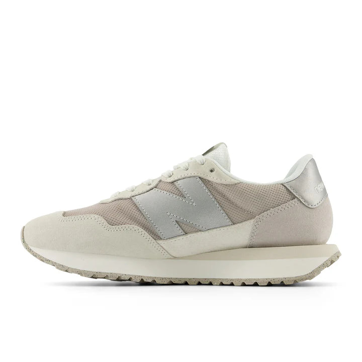 New Balance Women's W237MSB Beige White