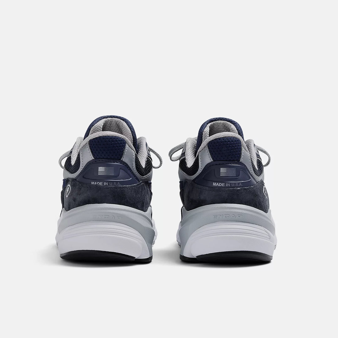 New Balance Women’s W990NV6 Navy with White