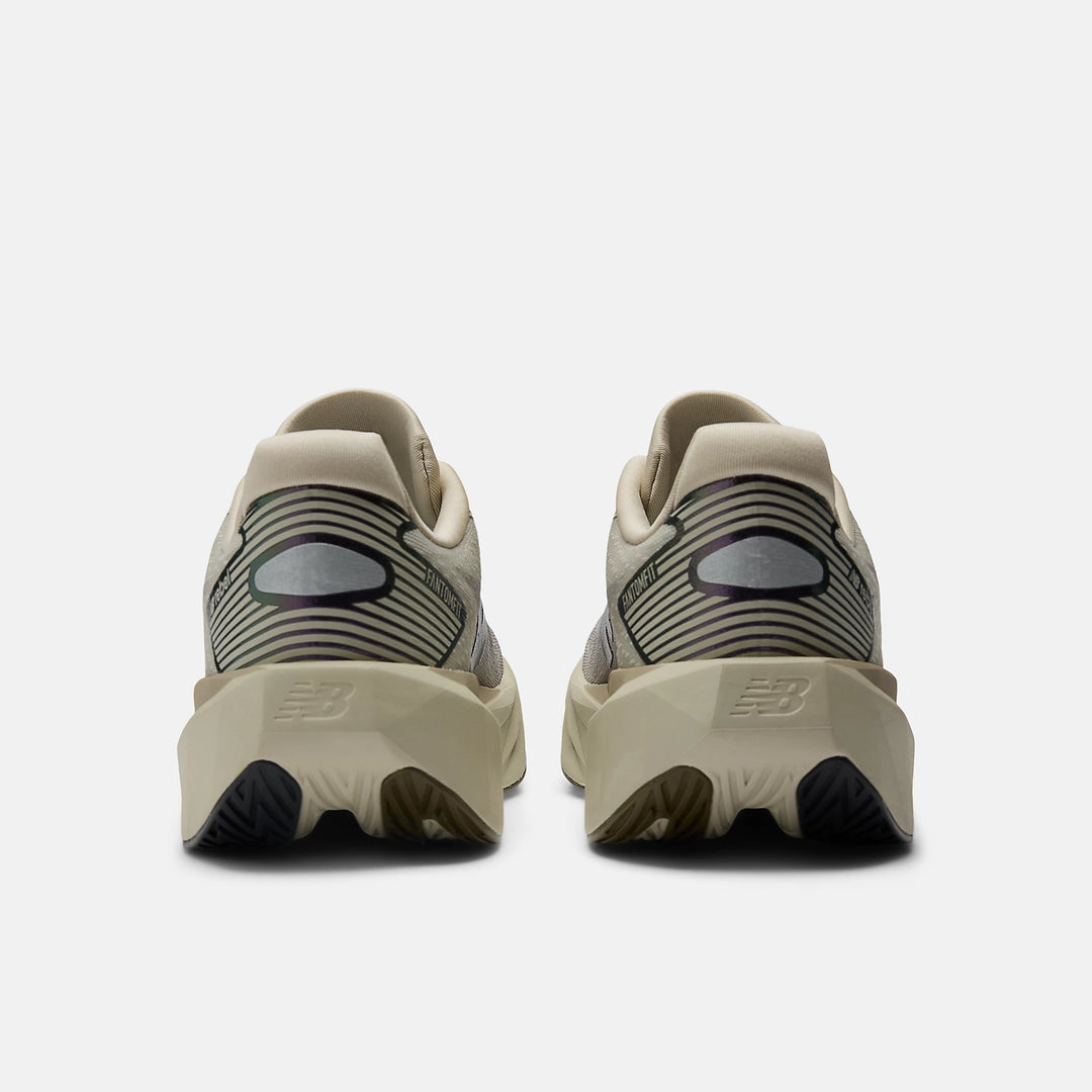 New Balance Women's WFCXPB5 Grey Brown