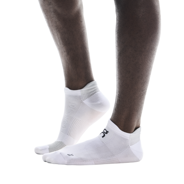 On Performance Run Sock Low White Glacier