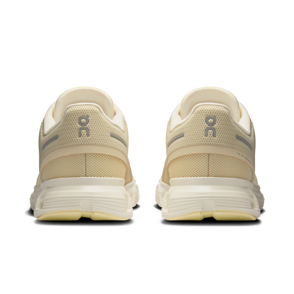 On Women's Cloud 6 Castor Ivory