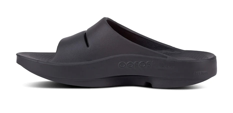 OOfos Unisex OOahh Black - Orleans Shoe Co.
