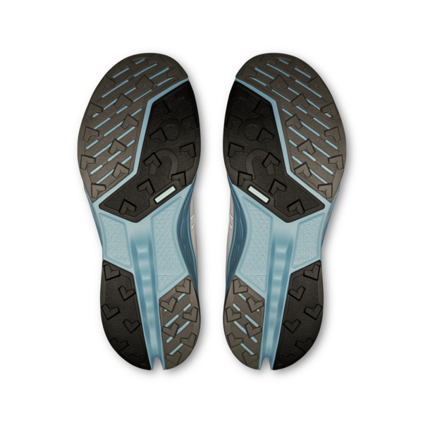 On Women's Cloudsurfer Trail 2 Glacier Dust