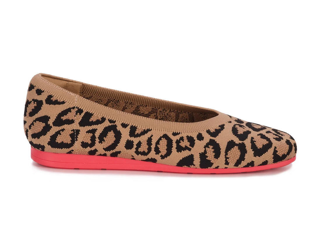 Ros Hommerson Women's Niki Leopard Print Knit