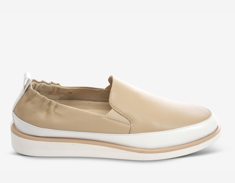 Vaneli Women's Quin Ecru White Nappa