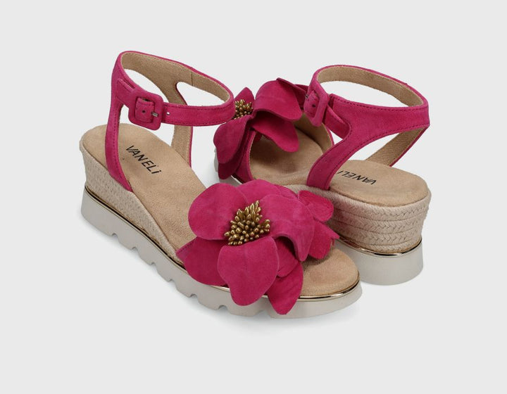 Vaneli Women's Crown Fushia Suede - Orleans Shoe Co.