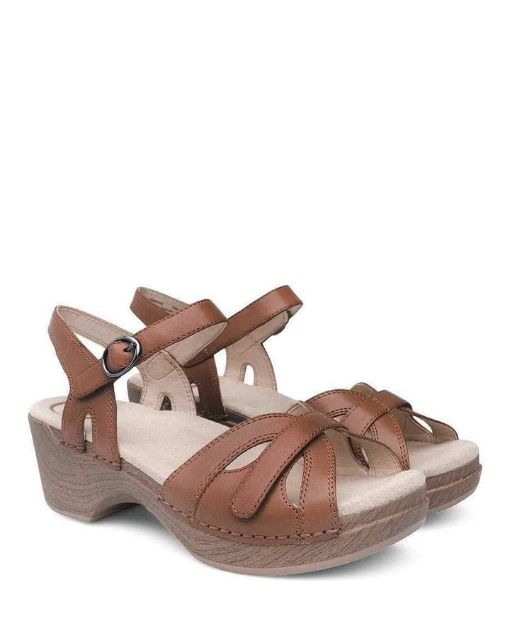 Women's Season Camel Sandal - Orleans Shoe Co.