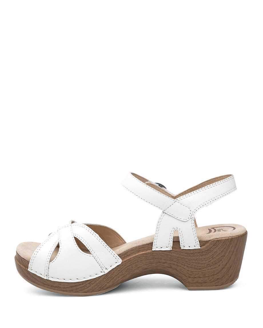 Women's Season White Sandal - Orleans Shoe Co.