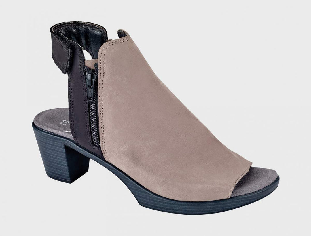 Women's Favorite Black / Stone Heel - Orleans Shoe Co.