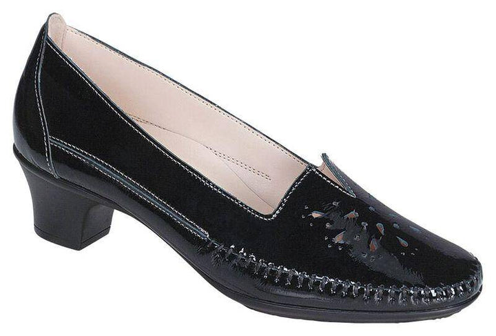 Women's Sonyo Black Pump - Orleans Shoe Co.