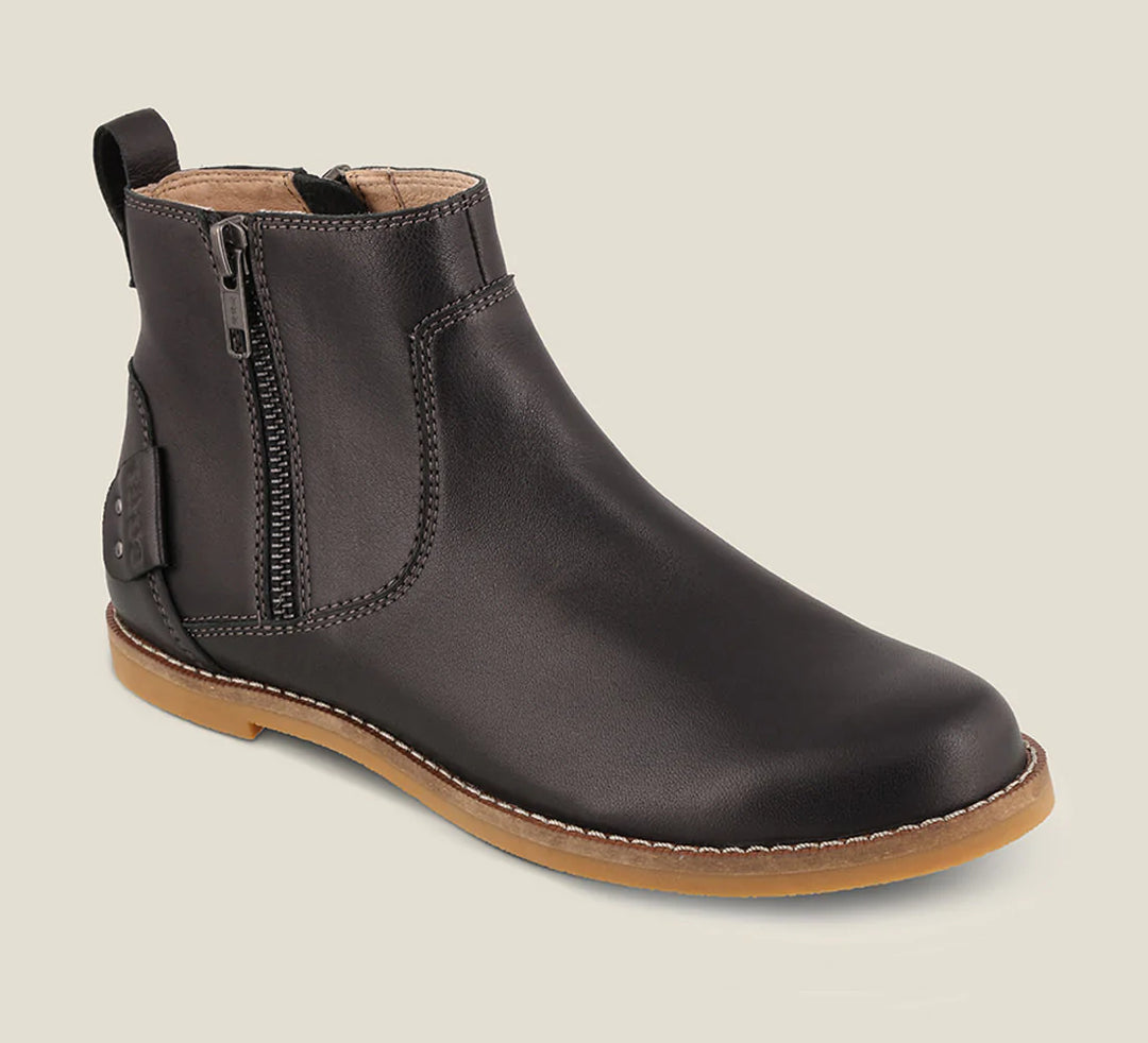 Taos sales black boots